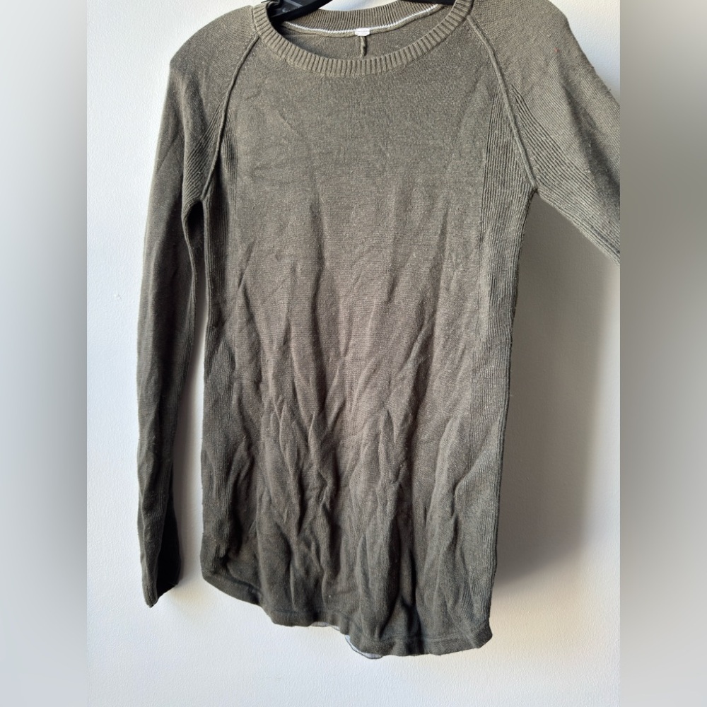 Lululemon Athletica Forest Green Knit Top - Picture 3 of 9